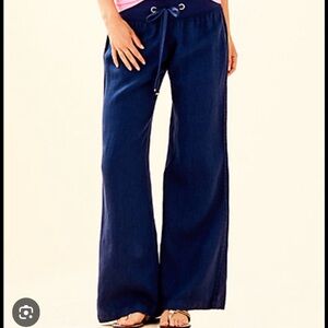New with tags women’s size small Lilly Pulitzer True Navy Beach Pant.